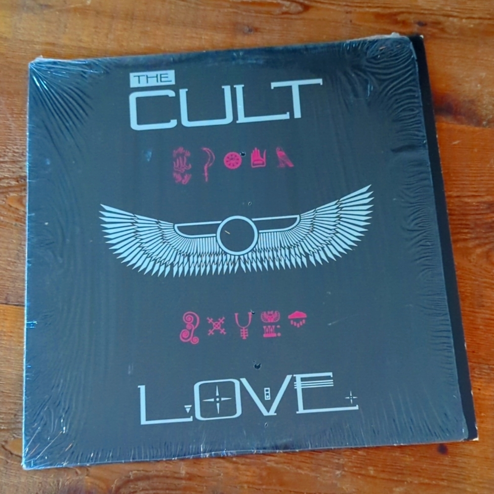 Th cult vintage vinyl